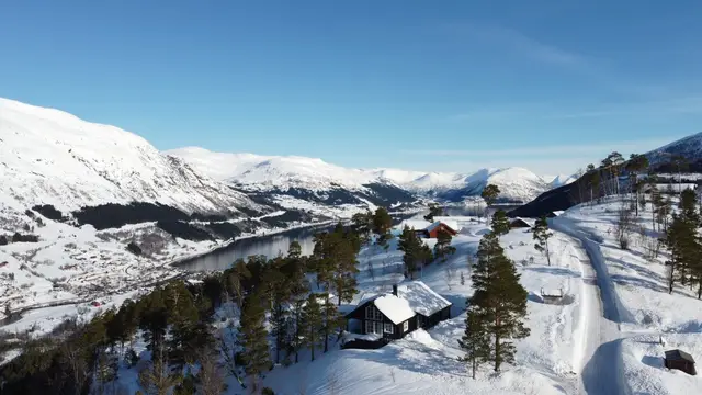 Holtane Hyttegrend, Vassenden